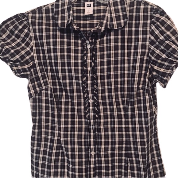 GAP Tops - Vintage Gap Plaid Ruffle Shirt sz. M